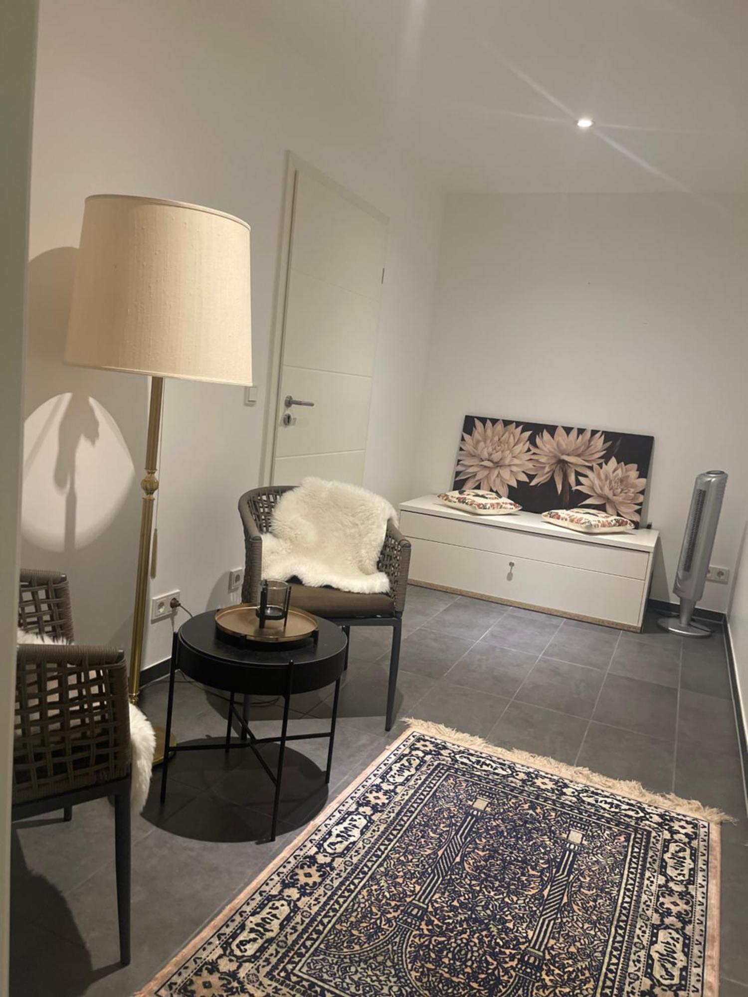 Moderne, Ruhige Ferienwohnung , Ideal Zum Abschalten 하다마르 외부 사진